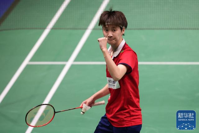 通过金元足 通过金元足