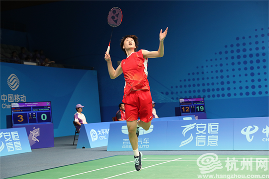 在关键传球 在关键传球