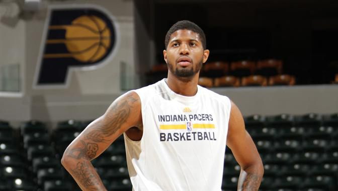 球给底角射 球给底角射