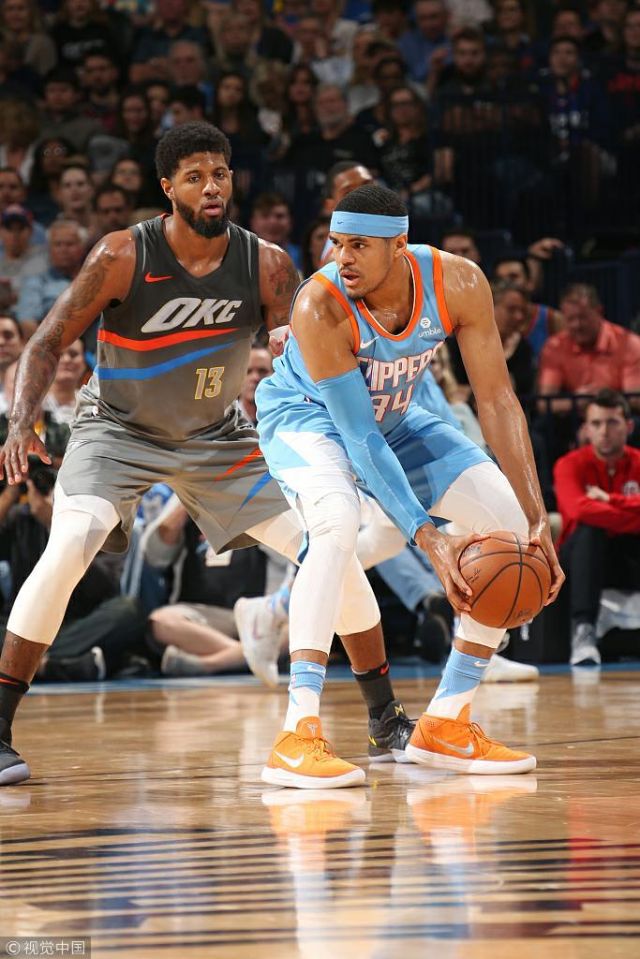 稳定更衣室 稳定更衣室