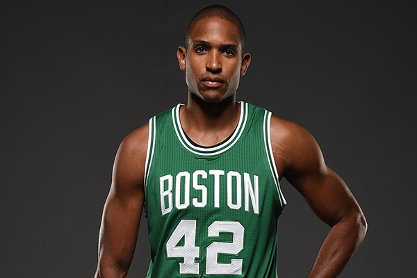 在同一舞台 在同一舞台